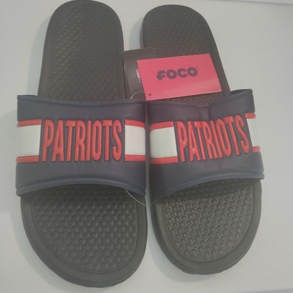 Other - NWT NFL NEW ENGLAND PATRIOTS SHOWER SHOES SZ 12